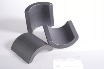High Temperature Resistance Permanent Ferrite Magnets For Industrial Applications