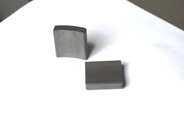 Universal Motor Sintered Ferrite Magnet Max Operating Temperature 250°C Ideal Magnetic Component for Industrial Motors